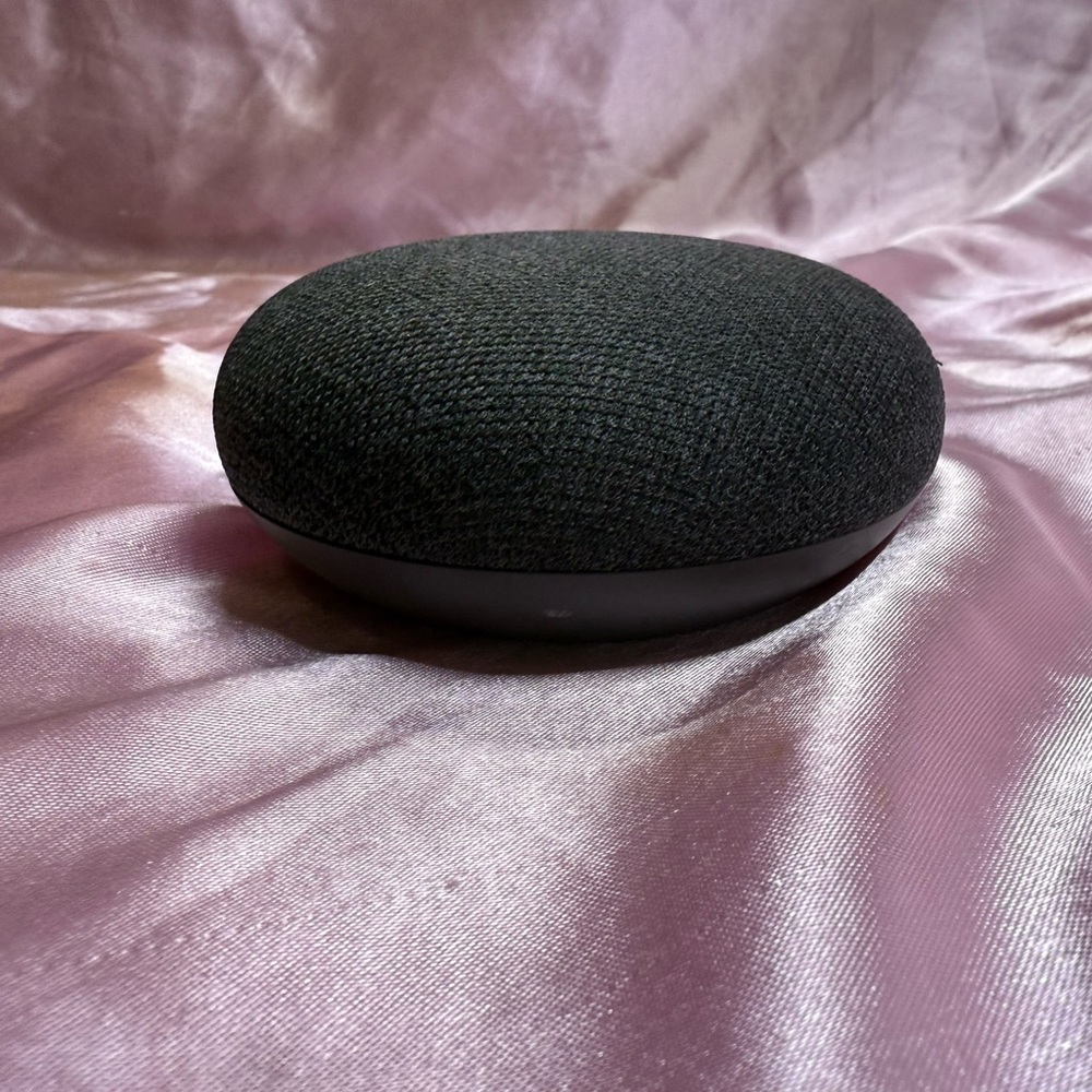 Google Home Mini
